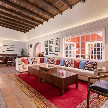 Villa Oasis Mejicano וילה